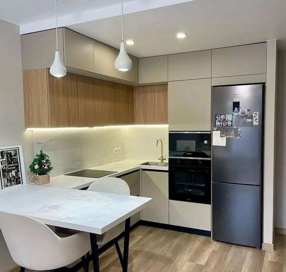 Кухня на заказ с установкой и техникой