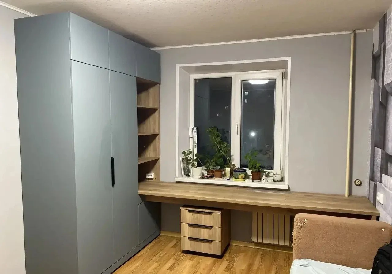 Кухни и шкафы на заказ