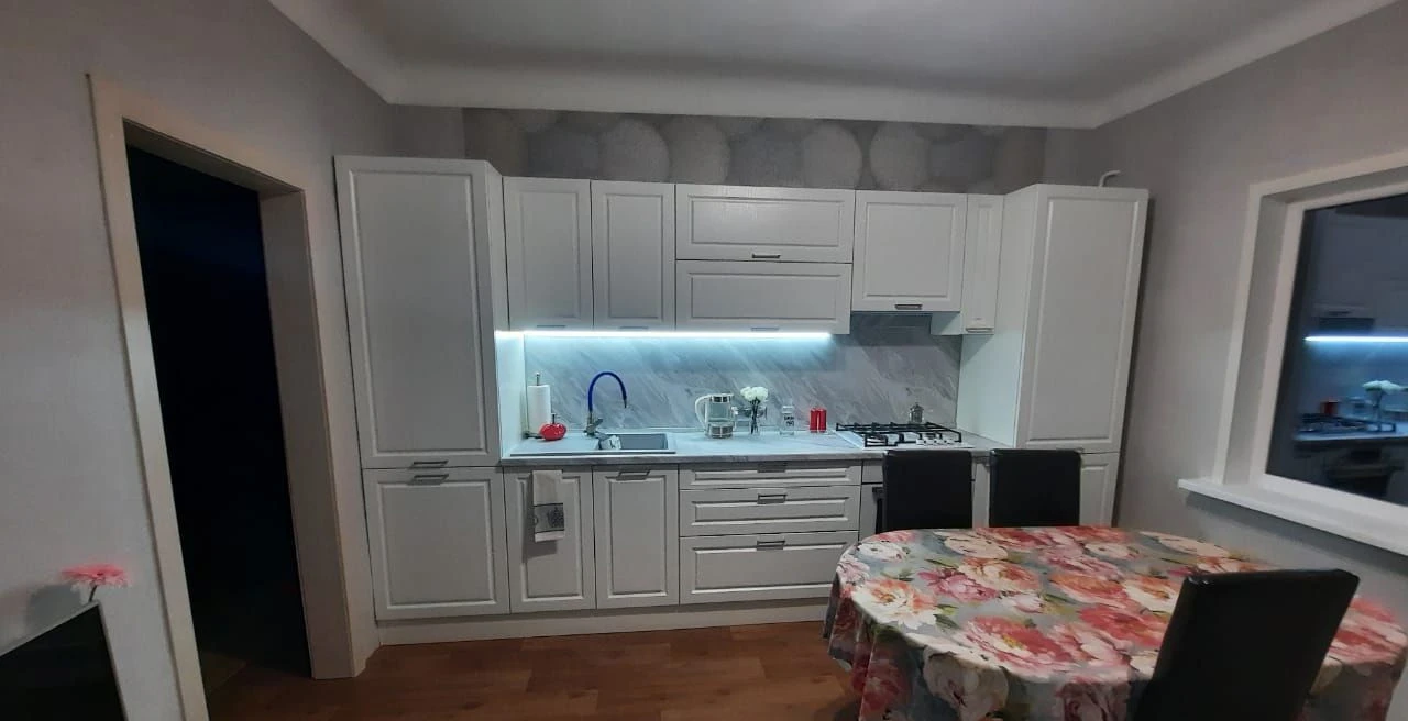 Кухонный гарнитур на заказ