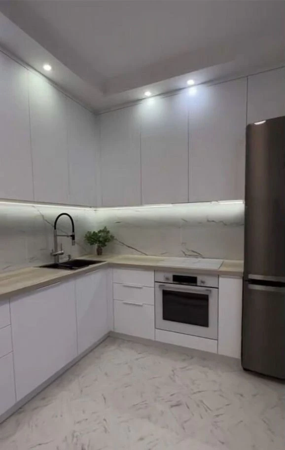 Белая кухня в рассрочку